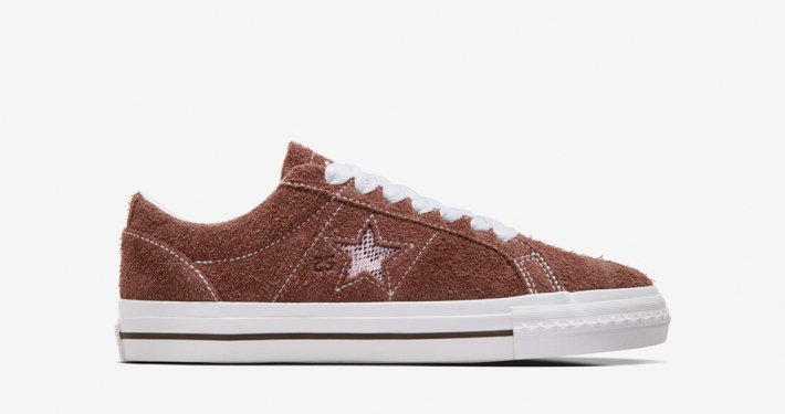 Street skateboarding med Quartersnacks x Converse CONS One Star Pro A09554C